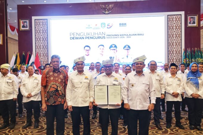 Ir Mustava Dikukuhkan sebagai Ketua Umum KADIN Kepri, Usung Semangat Kolaborasi dan Pertumbuhan