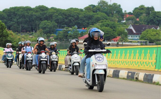 Komunitas Honda Scoopy Jelajahi Ikon Kota Tanjungpinang Lewat Scoopy Your Mode Your Ride