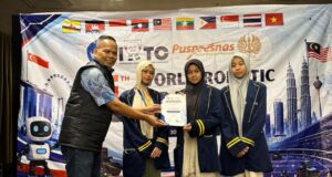 Membanggakan! Pondok Pesantren Karya Mas Bangsa IIBS Borong Piala Kejuaraan Robotika Tingkat Internasional