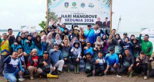 Peringati Hari Mangrove Sedunia, Kepri Hijaukan Pesisir dengan 1.000 Bibit