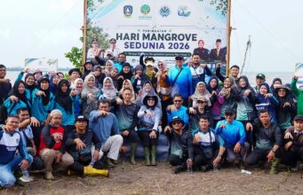Peringati Hari Mangrove Sedunia, Kepri Hijaukan Pesisir dengan 1.000 Bibit