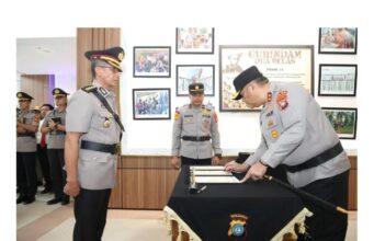 Delapan Pejabat Utama Polda Kepri Dirotasi, Kombes Joko Adi Nugroho Menjabat Dirsamapta Polda NTB
