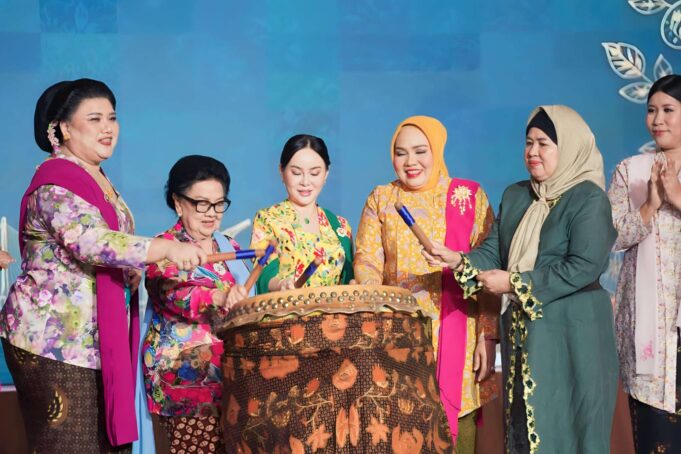 Persatuan Istri Karyawan BP Batam Gelar Perayaan Hari Kebaya Nasional