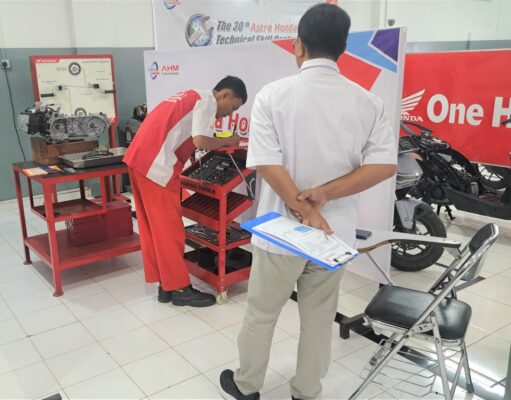 SMKN 3 Batam Juara LKS Otomotif Kepri 2026, Wakili Kepulauan Riau ke Tingkat Nasional