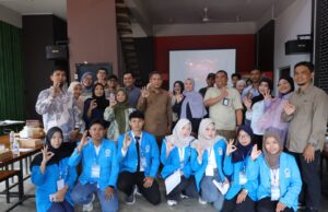 UMKM Naik Kelas, Tim ABDIMAS FEBM UMRAH Ciptakan Alumni Berdampak