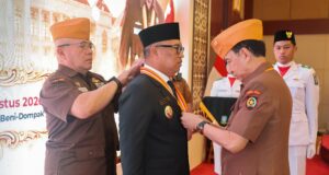 Wagub Nyanyang Terima Anugerah Bintang Veteran pada Peringatan Hari Veteran Nasional 2026