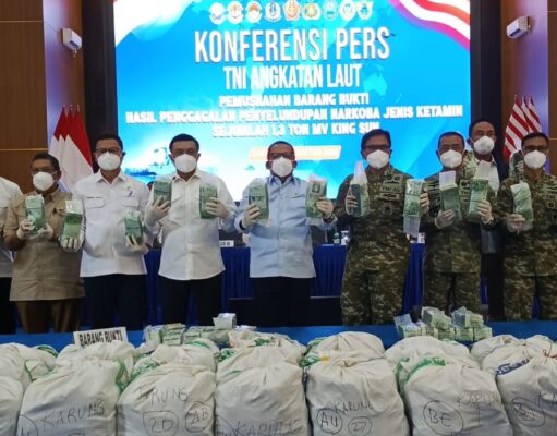 TNI AL Gagalkan Penyelundupan 1,3 Ton Narkoba, Kado HUT RI ke-81