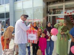 Rumah Zakat Raih Penghargaan Kolaborasi dari BKKBN dan Salurkan 10 Paket Bantuan untuk Keluarga Risiko Stunting di Kepri