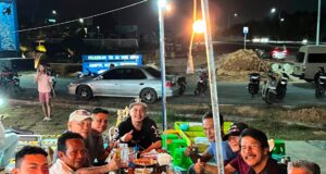 Ngos-Ngosan Ala Kombes Pol Eddwi Kurniyanto dengan Warga Kampung Tua