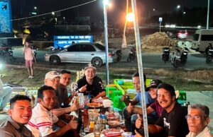 Ngos-Ngosan Ala Kombes Pol Eddwi Kurniyanto dengan Warga Kampung Tua