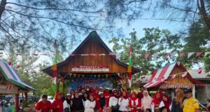 Semarak HUT ke-81 RI, Paguyuban Berkah Loka Gelar Family Gathering di Pantai Gaseng