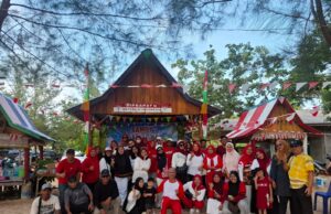 Semarak HUT ke-81 RI, Paguyuban Berkah Loka Gelar Family Gathering di Pantai Gaseng