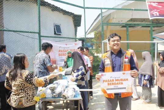 Ringankan Beban Warga, Rumah Zakat Gelar Pasar Murah Berdaya Bersama Lotte Grosir dan Bulog Batam di Tanjung Teritip