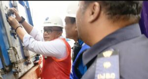Tiga Hari Penggalangan Dana, KSOP dan Perusahaan Maritim Batam Kirim Bantuan Empat Kontainer ke NTT