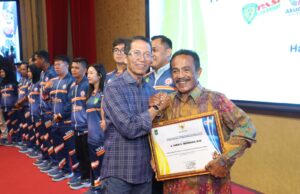 Hattrick Penghargaan Bung Chris, Sinyal Pemerhati Olahraga Batam Makin Diperhatikan