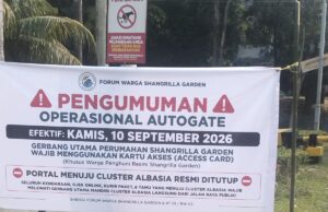 Jalan Umum Digembok, Warga Desak Portal Dibongkar