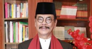 Dari Bahasa Jalanan ke Bahasa Konstitusi