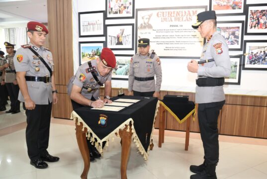 Kapolda Kepri Rotasi Tujuh Pejabat Utama, AKBP Robby Topan Manusiwa Jabat Dirreskrimsus