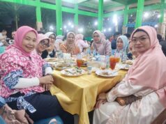 Hangat Semangkuk Laksa dan Pesan Kekompakan Dewi Ansar di Pulau Penyengat